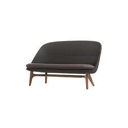 solo sofa S016